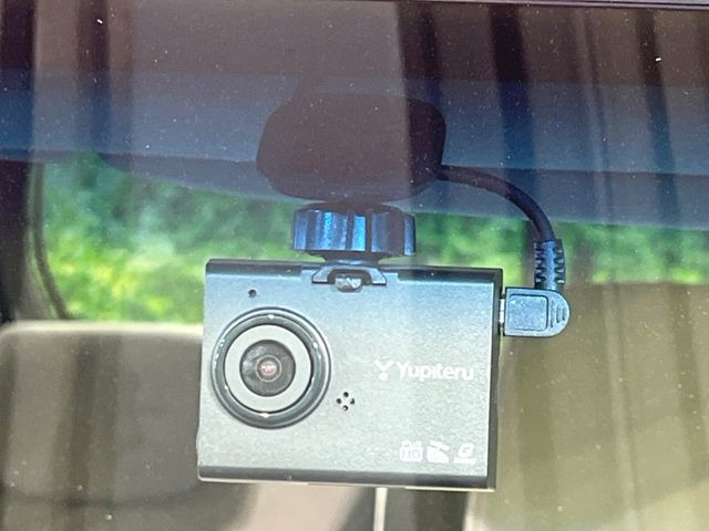 �y�h���C�u���R�[�_�[�z�h���C�u���R�[�_�[����!���s���͂������A������^�]�⎖�̂ɑ��������ہA�f���ŋL�^���A����̃��X�N�ɔ����܂��B���L�^�pSD�J�[�h�͂��q�l�����g�ł��������������K�v������܂��B