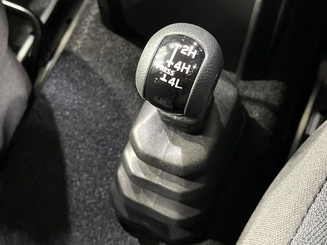 4WD�̂��Ԃł��̂ŁA�ᓹ�ł����S�ł���~��n�n��ɂ��Z�܂��̕��ȊO�ɂ��A�E�B���^�[�X�|�[�c����̕���~��n��֋A�Ȃ����@�������ɂ���������!