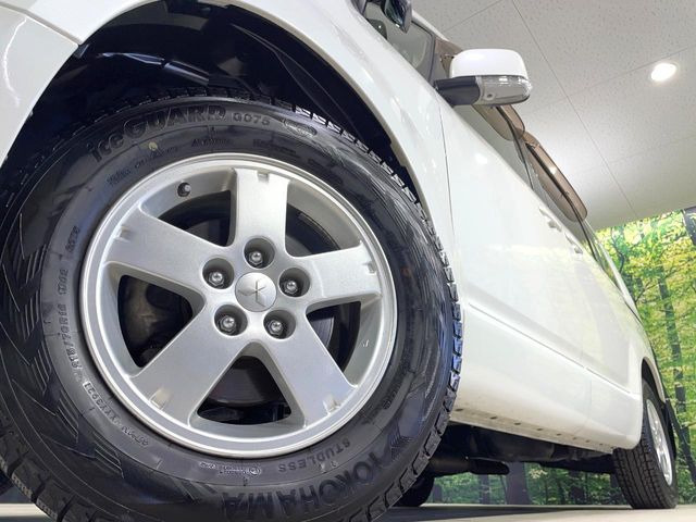 �y16�C���`�A���~�z�C�[���z�O�ςɃ}�b�`���������A���~�z�C�[���𑕒����Ă���܂��B�e��ЊO�A���~�z�C�[����A�X�^�b�h���X�^�C�����戵�����Ă���܂��B���񂲑��k����������