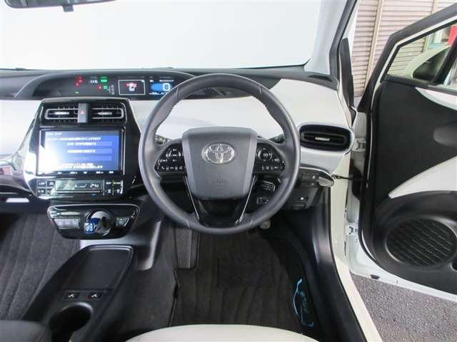 プリウス1.8 S ツーリングセレクション