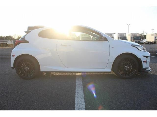 ���Ǝҗl�ւ̔̔��͂��f�肳���Ă��������܂��B �Ԍ������ԗ��̏ꍇ�́A�Ԍ����擾�������x�������z�ŕ\�����Ă���܂��B