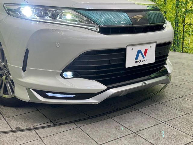 ハリアー2.0 プレミアム メタル アンド レザーパッケージ