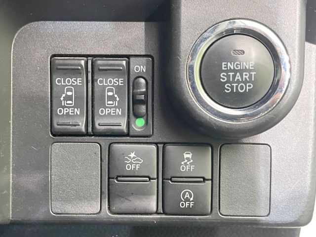 【両側パワースライドドア】スマートキーや運転席のスイッチで後席両側スライドドアの開閉が可能♪電動だから力を入れてドアを開ける必要が無く、小さなお子様でも簡単に開け閉めでき快適です♪