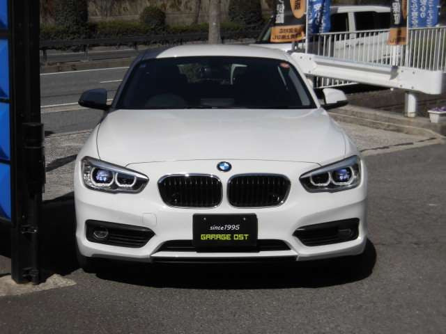 �l�C��1�V���[�Y���A������f���ŁA����HDD�i�r�ŁABluetooth�ŁADVD�Đ��ŁA�~���[�^ETC�ŁA�A�C�h�����O�X�g�b�v�ŁAHID�w�b�h���C�g�ŁA�։��ԂŁA�Ԍ�2�N�����t���ŋ����̉��i^^