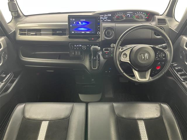 N-BOXカスタムL ターボ スタイルプラス ブラック