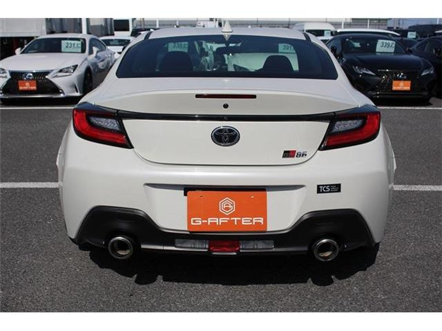 ���Ǝҗl�ւ̔̔��͂��f�肳���Ă��������܂��B �Ԍ������ԗ��̏ꍇ�́A�Ԍ����擾�������x�������z�ŕ\�����Ă���܂��B