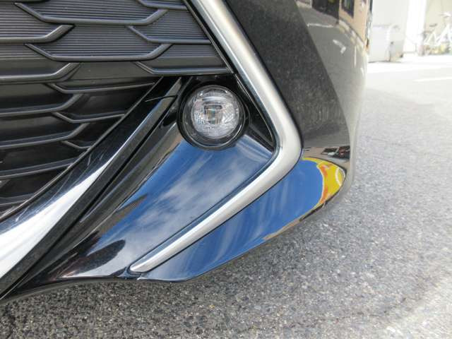 カローラスポーツ1.2 GZ