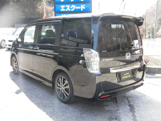 ������̃X�e�b�v���S���X�p�[�_�̓I�[�N�V�����]��5�_��4�_�]�������Ă����Ԃ̗ǂ��ԗ��ɂȂ�܂�^^��x�������ŉc�Ƃ��Ă���܂��̂ŁA���C�y�ɂ�������艺����^^