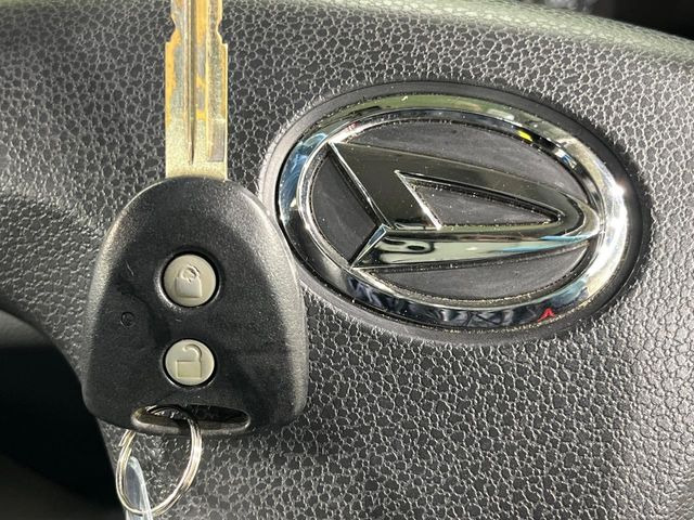 �y�L�[���X�z�������ꂽ�ꏊ����ł��{�^����Ńh�A�̊J���E�{�����ł���̂łƂ��Ă��֗�!�h�A�̌�������ɏ������邱�Ƃ�����܂����