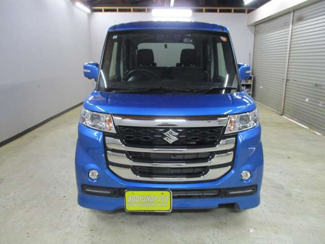 スペーシアカスタムZ ユーティリティパッケージ デュアルカメラブレーキサポート 4WD