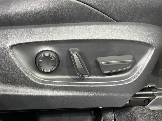 �y�p���[�V�[�g�z�X�C�b�`��ŊȒP�ɃV�[�g�̔��������\!�d��������͂�����܂���!���K�ȃV�[�g�|�W�V�����ɃZ�b�g���āA���K�ȃh���C�u�����y���݂��������B