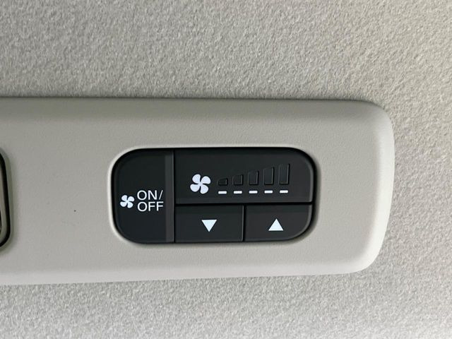 �y���A�N�[���[�z�G�A�R���̕����㕔���Ȃ܂œ͂��Ă���A�L���ԓ���Ԃł��f�������K�ȉ��x�ɂȂ�܂����^�Ă�^�~�ɕ֗��ȋ@�\�ł��B