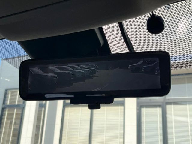 �y�C���e���W�F���g���[���~���[�z��Ȃ̑傫�ȉו��⓯��҂Ō�����m�F���Â炢���ł����S!�J�������B�e�����ԗ�����̉f�������[���~���[���ɕ\���B�N���A�Ȏ��E�ŏ󋵂̊m�F���\�ł�!