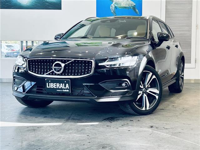 V60クロスカントリーB5 AWD プロ 4WD