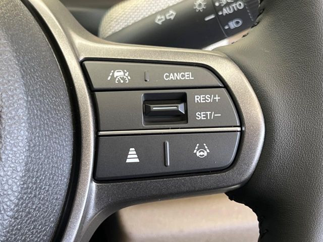 �y�A�_�v�e�B�u�N���[�Y�R���g���[���z�������H�ł̒��������s���y��!!�����ő��x��ۂN���[�Y�R���g���[�����A�Փˌy���V�X�e���ƘA�g���A�O���̎ԗ������m���ĎԊԂ�ۂ悤�ɑ��x���߂��Ă���܂�!!