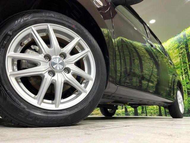 �y14�C���`�A���~�z�C�[���z�O�ςɃ}�b�`�����A���~�z�C�[���𑕒����Ă���܂��B�e��A���~�z�C�[����A�X�^�b�h���X�^�C�����戵�����Ă���܂��B���񂲑��k����������