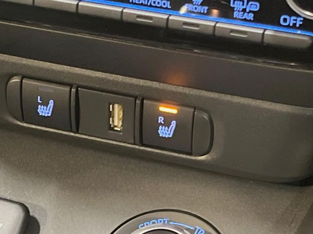 �y�V�[�g�q�[�^�[�z�������ɏd�󂷂�V�[�g�q�[�^�[!�G�A�R����葁�����܂��Ă����̂Ŋ�����̐l�����S�ł��ˁ�G�A�R���̉����͊������邩����A�Ƃ������ɂ����������߂ł��B