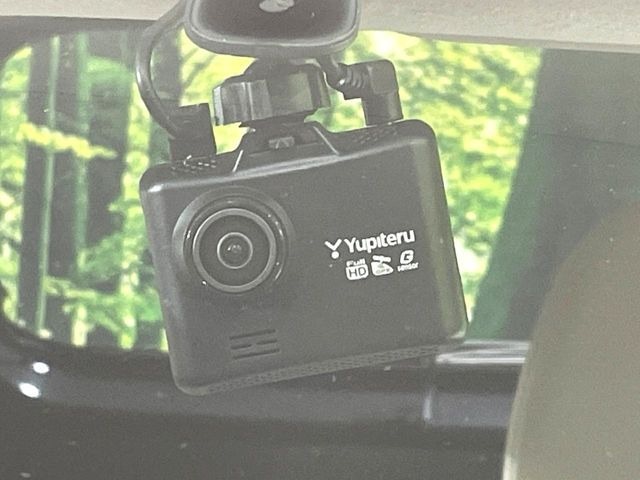 �y�h���C�u���R�[�_�[�z�h���C�u���R�[�_�[����!���s���͂������A������^�]�⎖�̂ɑ��������ہA�f���ŋL�^���A����̃��X�N�ɔ����܂��B���L�^�pSD�J�[�h�͂��q�l�����g�ł��������������K�v������܂��B