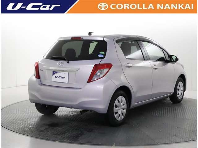 ヴィッツ1.3 F スマイルエディション