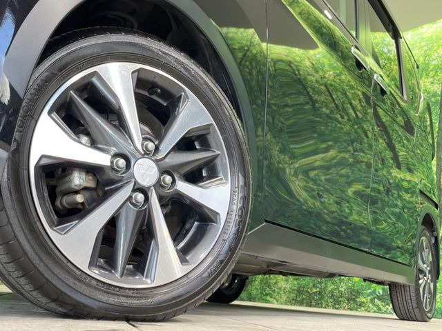 �y�����A���~�z�C�[���z�O�ςɃ}�b�`���������A���~�z�C�[���𑕒����Ă���܂��B�e��ЊO�A���~�z�C�[����A�X�^�b�h���X�^�C�����戵�����Ă���܂��B���񂲑��k����������