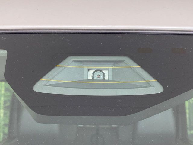 �y�X�Y�L �Z�[�t�e�B�T�|�[�g�z���s���ɑO���̎ԗ�����F�����A�Փ˂������Ȏ��͌x��ƃu���[�L�ŏՓˉ���Ɣ�Q�y�����A�V�X�g�B�����S�Ƀh���C�u�����y���݂��������܂��B