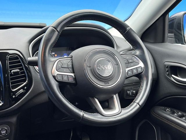 ���n���h�����̃X�������Ȃ��A���ꂢ�ȏ�Ԃ��ێ����Ă���܂��B�e�X�C�b�`���̓�����m�F�ς݂ł��B