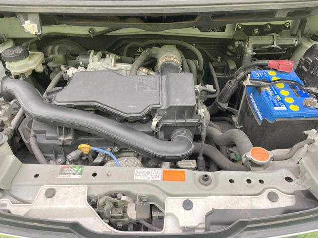 親切・丁寧な専門メカニックスタッフが応対!・車検・点検整備・事故等の修理などアフターサービスも安心。お車のカスタマイズもネクステージのサービススタッフまでご相談ください!