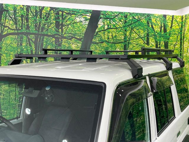 �y���[�t���b�N�z�O�ς��������Ȉ�ۂɂ��ASUV�炵�������������b�N�t��!�������ύڂ��\�ł��̂ŁA�L�����v��A�E�g�h�A�A�e��X�|�[�c�ȂǃA�N�e�B�u�Ȏg�p�ɂ��҂�����ł��B