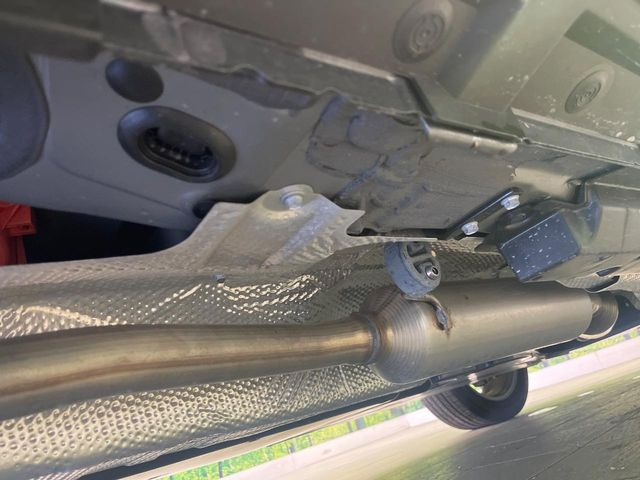 下回りがきれいなうちに、防錆加工の施工がオススメ。降雪地域はもちろん、沿岸部にお住いの方や、趣味でマリン・ウィンタースポーツをされる方にご好評いただいております。