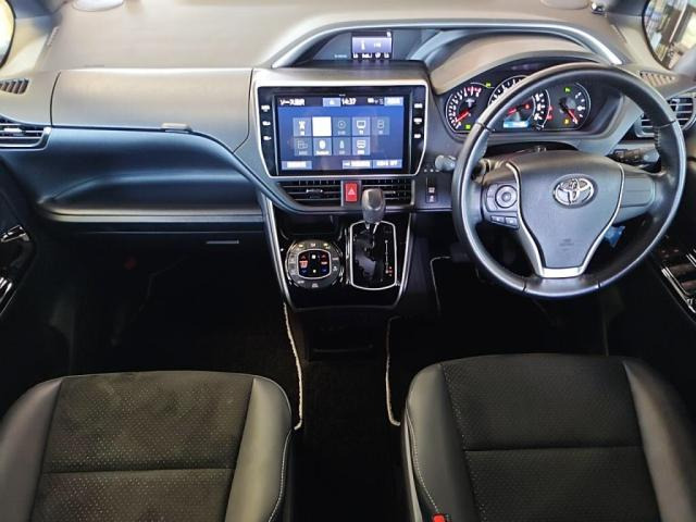 ヴォクシー2.0 ZS 煌III