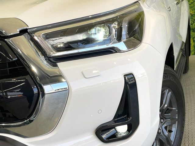 �yLED�w�b�h���C�g�z���V����ԑ��s�����ǍD�Ȏ��E���m�ۂ����S���ĉ^�]�ł��鍂�P�xLED�w�b�h���C�g�𑕔�!�_�����x�������A����d�͂��}�����Ă��܂��B