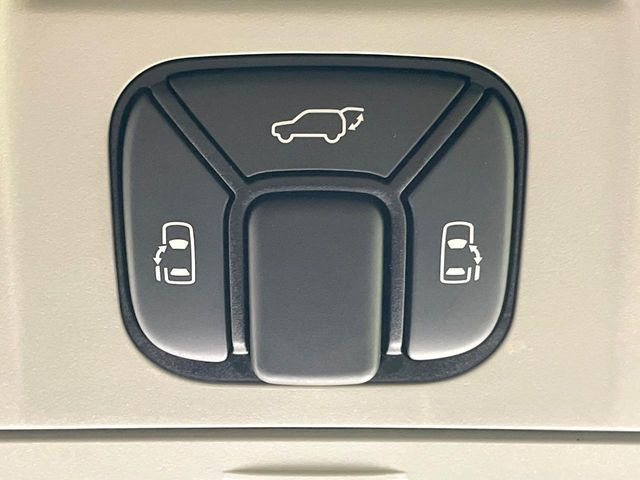 �y�����p���[�X���C�h�h�A�z�X�}�[�g�L�[��^�]�Ȃ̃X�C�b�`�Ō�ȗ����X���C�h�h�A�̊J���\���d��������͂����ăh�A���J����K�v�������A�����Ȃ��q�l�ł��ȒP�ɊJ���߂ł����K�ł���