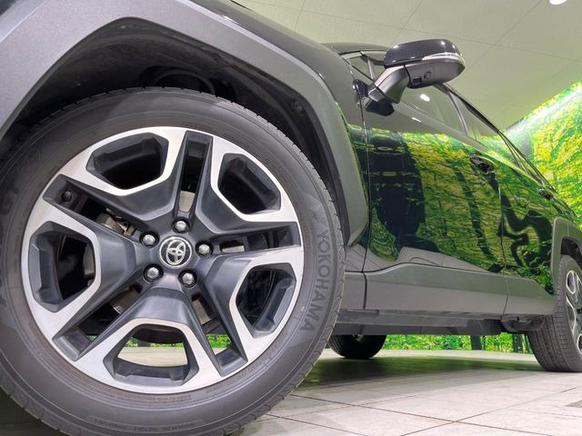 �y����19�C���`�A���~�z�C�[���z�O�ςɃ}�b�`���������A���~�z�C�[���𑕒����Ă���܂��B�e��ЊO�A���~�z�C�[����A�X�^�b�h���X�^�C�����戵�����Ă���܂��B���񂲑��k����������