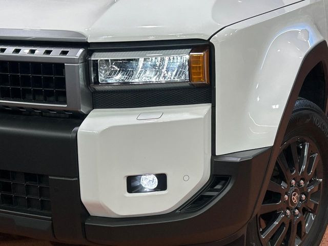 �yLED�w�b�h���C�g�z���V����ԑ��s�����ǍD�Ȏ��E���m�ۂ����S���ĉ^�]�ł��鍂�P�xLED�w�b�h���C�g�𑕔�!�_�����x�������A����d�͂��}�����Ă��܂��B