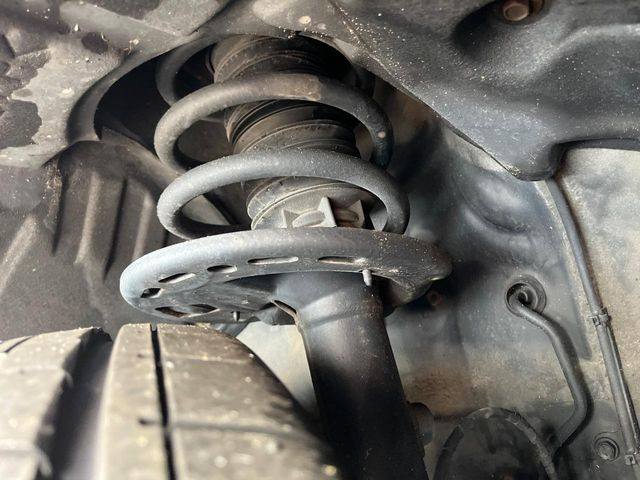 ����肪���ꂢ�Ȃ����ɁA�h�K���H�̎{�H���I�X�X���B�~��n��͂������A���ݕ��ɂ��Z���̕���A��Ń}�����E�E�B���^�[�X�|�[�c���������ɂ��D�]���������Ă���܂��B