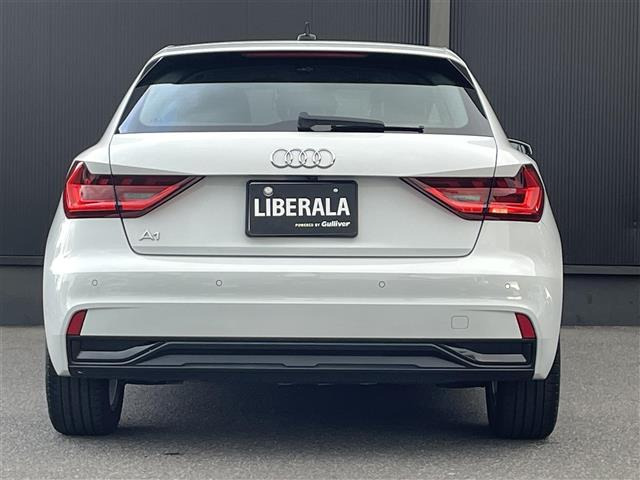 A1スポーツバック25 TFSI アドバンスド