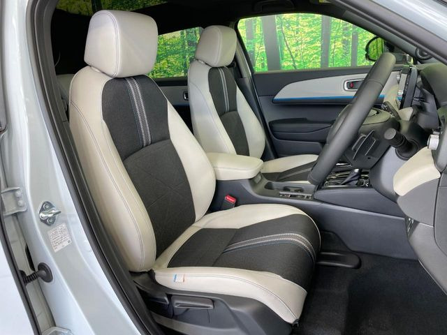 �y�n�[�t���U�[�V�[�g�z�������ƍ���S�n�𗼗������l�C�̃V�[�g���w�ʁE���ʂ̃t�@�u���b�N�f�ނ́A�ʋC���̗ǂ��⊊��ɂ����ɗD��Ă��܂��B�C���╞���ɍ��E���ꂸ���K�ɂ���肢�������܂��B