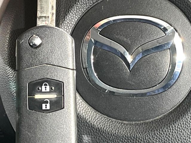 �y�A�h�o���X�g�L�[�z�J�o����|�P�b�g�ɓ��ꂽ�܂܂ł��h�A�̎{���E�������\�ȃX�}�[�g�L�[�𑕔��B�G���W���̃I���E�I�t�����J�M�����o���K�v����������Ƃ��Ă��֗��ł���