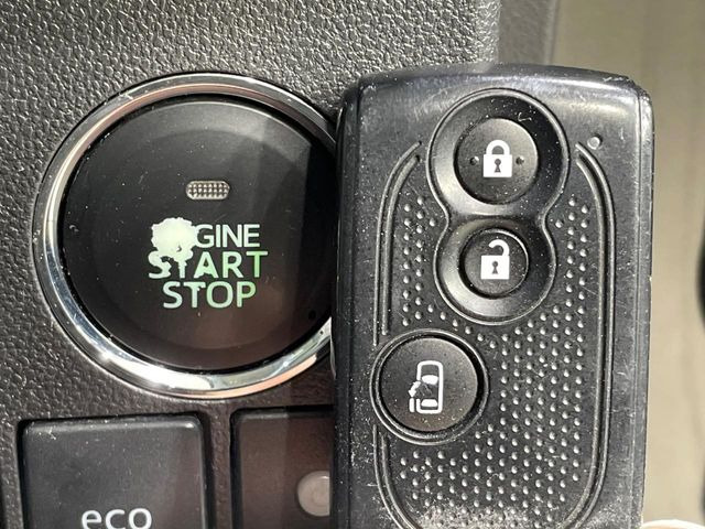 �y�L�[�t���[�V�X�e���z�J�o����|�P�b�g�ɓ��ꂽ�܂܂ł��h�A�̎{���E�������\�ȃX�}�[�g�L�[�𑕔��B�G���W���̃I���E�I�t�����J�M�����o���K�v����������Ƃ��Ă��֗��ł���