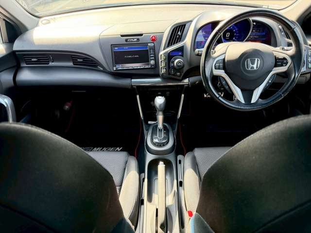 �C�ɂȂ邨�Ԃ�����܂�����E�̓d�b�ԍ����璼�ڂ��X�ɂ��₢���킹���������B�x�����@����ԗ����A��Ԃ܂łȂ�ł������������Ē����܂��B�X�^�b�t�ꓯ���A�����҂����Ă���܂��B