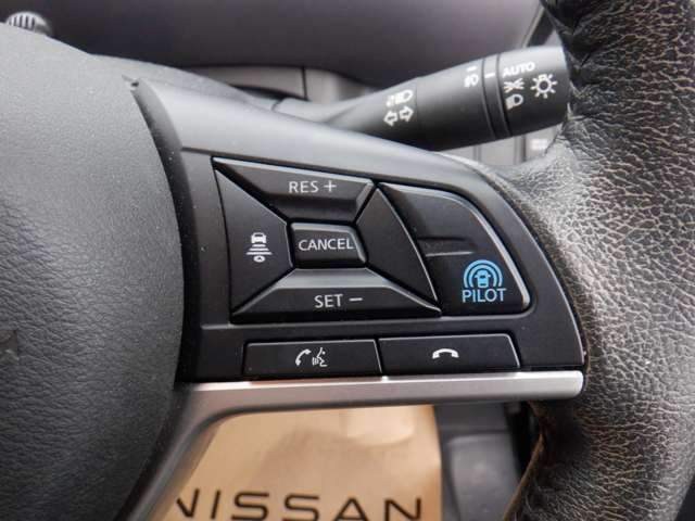 セレナ1.2 e-POWER ハイウェイスターV