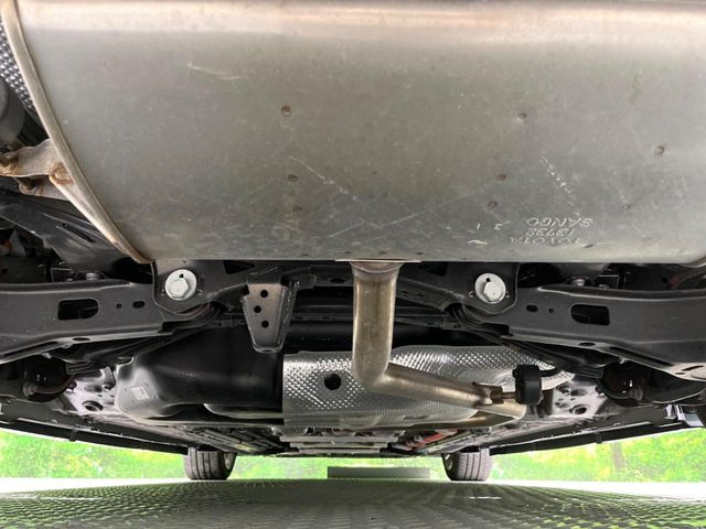 ����肪���ꂢ�Ȃ����ɁA�h�K���H�̎{�H���I�X�X���B�~��n��͂������A���ݕ��ɂ��Z���̕���A��Ń}�����E�E�B���^�[�X�|�[�c���������ɂ��D�]���������Ă���܂��B