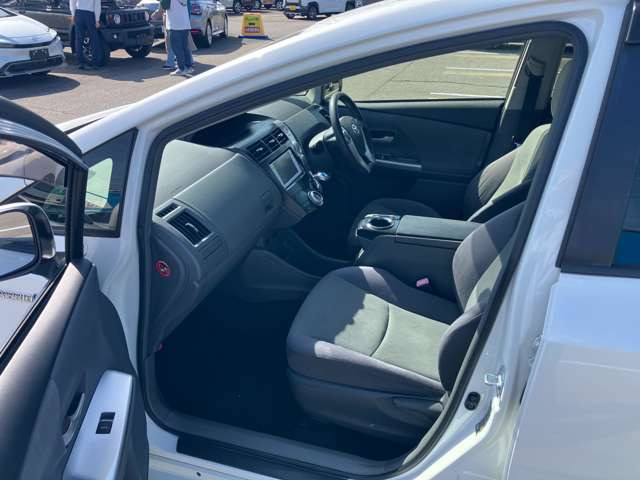 自社工場完備ですので車検、点検、修理、板金などすべてお任せください。タイヤ、オーディオなどの販売もさせて頂いております。是非、ご相談ください。