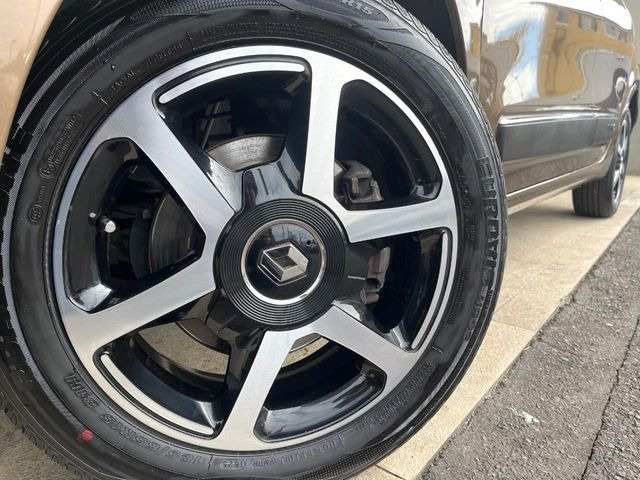 ������15�C���`�A���~�z�C�[��:�A���ԂȂ�ł͂̑�z����������x����z�C�[���Ƒ����ł�!���{�Ԃ̑���Ɋ���Ă�����ɂ����Б̊����Ē��������قǁA�������x���ł܂Ƃ܂��Ă��܂�!