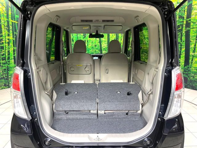 ���i�̂���������ʋ΁A���}���ɏ\���ȉ׎��X�y�[�X���m�ۂ��Ă���܂��B�Z�J���h�V�[�g��|���ƁA�傫�ȉו��̐ύڂ��\�ł���