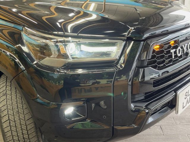 �yLED�w�b�h���C�g�z���V����ԑ��s�����ǍD�Ȏ��E���m�ۂ����S���ĉ^�]�ł��鍂�P�xLED�w�b�h���C�g�𑕔�!�_�����x�������A����d�͂��}�����Ă��܂��B