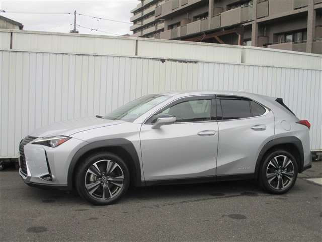 UX250h バージョンL