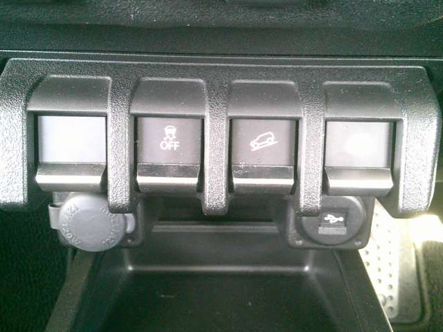 ���q���f�B�Z���g�R���g���[�����}�ȉ����ȂǂŃu���[�L���������䂷�鎖�Ŏԗ��̉�����}���葬�ő��s�ł��܂�!