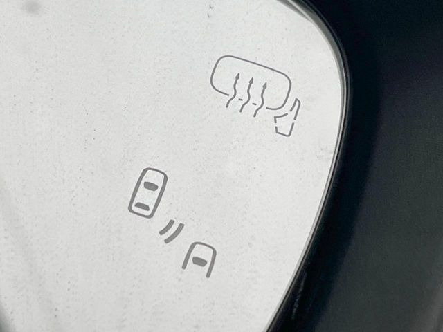 �y�u���C���h�X�|�b�g���j�^�[�z���s���A�h�A�~���[�̎��p�ɂȂ�₷���ӏ��Ɍ㑱�Ԃ��ڋ߂���ƃT�C�h�~���[�t�߂Ɍx����\���A�h���C�o�[�ɒ��ӊ��N�����Ă���܂��B