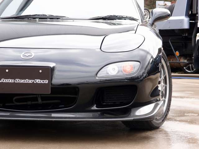 �l�C��RX-7�^�C�vR�̓���!�ߋ����𐮔��_���L�^���23���c���Ă���A���s115,800km���ɂ̓u�[�c��}�E���g�A�K�X�P�b�g�������ρB�}�c�_�X�s�[�h���J�[�{���G�A���ȂǊ󏭉��l�̍������ƂȂ�܂�